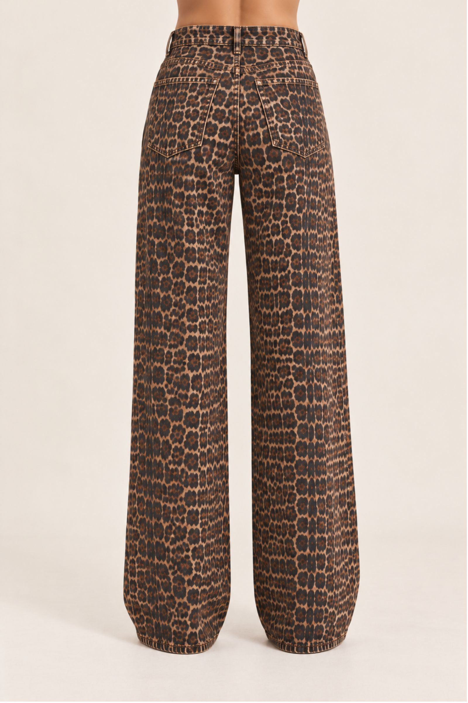 JEANS BALLOON CON STAMPA LEOPARDATA - immagine 4