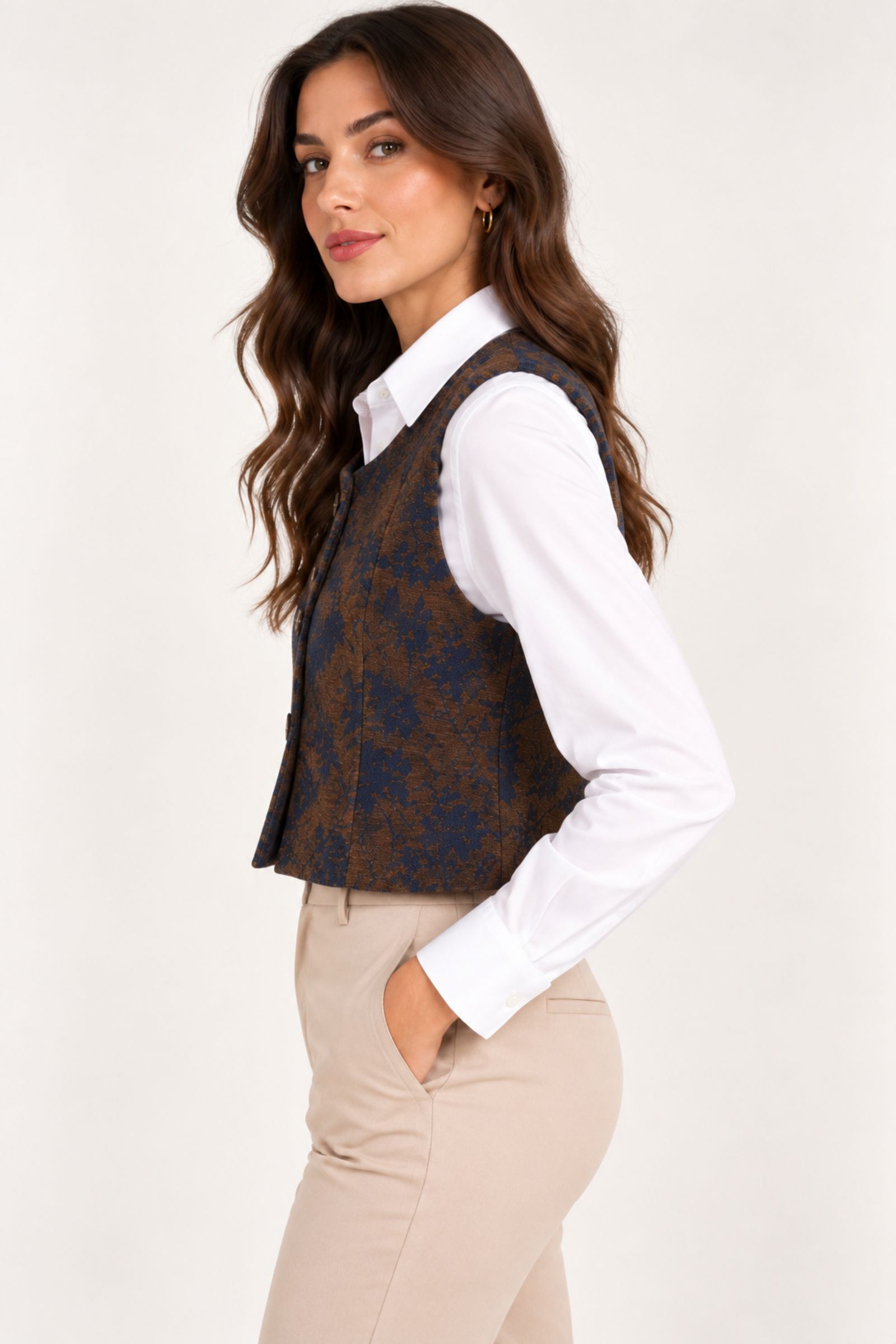 GILET CORTO CON FANTASIA FLOREALE - Image 4